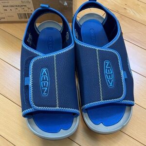 Keen knot River Kids Navy and Bright Blue Hook-and-Loop Sandals